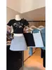 Falda de Traje Negra para Mujer, Nuevo Estilo Otoño e Invierno 2025, Cintura Alta, Ceñida a la Cadera, Corte A con Pantalones Cortos de Seguridad, Elegante Falda Corta