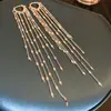 Pendientes Largos Colgantes Redondos Plisados Huecos de Aguja de Plata Moda Exagerada Europea y Americana Pendientes de Personalidad Pendientes Ligeros de Lujo de Gama Alta para Mujer