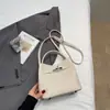 Bolso Pequeño Retro de Gama Alta para Mujer 2025 Nueva Moda Bolso Cruzado Versátil Estilo Popular Caliente Bolso de Mano Bolso Cubo