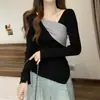 Camisa básica de manga longa com retalhos irregulares de veludo macio que cobre a barriga para outono e inverno, top de tricô emagrecedor com decote V para primavera e outono