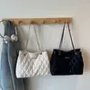 Bolso de Mujer Estilo Tweed 2025 Nueva Moda Tendencia Simple Color Puro Textura Diaria Ropa de Trabajo Casual Bolso de Hombro Axila
