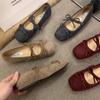 Sapatilhas de Pele Francesas para Roupas de Exterior Femininas Novo Estilo Outono e Inverno 2025 Sapatos de Ballet Mary Jane com Laço para Saias Sapatos de Festa