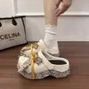 Moda Ropa de Exterior Dulce Lazo Zapatillas de Suela Gruesa de Punta Cerrada 2026 Nuevas Elegantes Sandalias Casuales con Borde de Cadena de Perlas