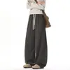 Outono 2026 Novo Calça de Moletom Esportiva Masculina Solta Confortável Simples Casual com Caimento Fluido Perna Reta com Toque de Luxo
