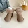 Botas de Neve Macias para Bebê 2025 Novos Sapatos de Caminhada para Bebê Meninos e Meninas Criança Pequena Forradas com Fleece Quentes Sapatos de Algodão Sapatos de Inverno para Bebê
