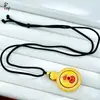 Colgante de Cobre Chapado en Oro con Forma de Calabaza con Diseño Hueco de Filigrana, Estilo Brújula, Tendencia Nacional Retro, Lujo Ligero, Collar Versátil y Exquisito
