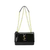 Bolso Cruzado de Hombro con Cadena de Letras Estilo Nuevo 2026, Bolso Cuadrado Pequeño de Alta Gama, Bolso de Charol Brillante para Axila para Mujer