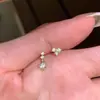 Pendientes de botón geométricos de plata de ley S925 totalmente pavonados en diamantes para mujer, estilo vintage de lujo ligero, pendientes de diseño de nicho de alta gama, populares en Xiaohongshu