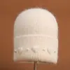 2025 Novo Chapéu de Lã Tricotado Quente Cor Sólida Vento Leve Simples com Decoração de Pérola Coração Misturado com Pelo de Coelho
