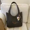 Bolsa Casual de Tela de Gran Capacidad para el Trabajo y los Viajes Diarios para Mujeres, Nueva Moda 2026 Bolso Tote de Hombro Único para la Clase