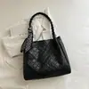 Bolsa Feminina de Alta Qualidade para Celebridades da Internet, Grande Capacidade, Textura Fashion, Bolsa de Ombro Único, Bolsa Tote Popular para o Dia a Dia, Coleção Outono 2026