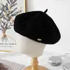 Chapéu Feminino 2025 Novo Estilo Outono e Inverno, Circunferência da Cabeça Grande, Faz o Rosto Parecer Menor, Boina Simples, Chapéu Artista Octogonal Retro Britânico, Moderno