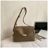 Bolsa Retro de Moda Transfronteiriça para Mulheres Inverno 2026 Nova Bolsa Versátil de Ombro Transversal Bolsa Tote de Alto Valor para o Dia a Dia