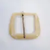 Fivela de Cinto Larga em D para Casaco Trench Coat, Resina, Cor Amarela, Tamanho 5cm ou Acima