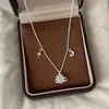 Colar com Pingente de Gato Laço Coração de Zircônia Doce e Cool Feminino para Mulheres, Corrente de Clavícula Gargantilha da Moda Tendência de Luxo Leve