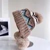 Gorro de Punto con Rayas Jacquard Estilo Fair Isle con Bola de Pelo para Mujer en Otoño e Invierno Cálido y a Prueba de Frío Gorro de Lana Versátil Casual con Protección para los Oídos