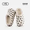 Pantuflas de algodón 2026, pantuflas de interior para el hogar con soporte para el arco, estilo mujer, impermeables, forradas de felpa, diseño de lunares, pantuflas cerradas estilo Birkenstock