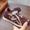 Nuevos Zapatos Deportivos Casuales de Suela Suave para Niños y Niñas Otoño 2026, Antideslizantes, Bloques de Color, Versátiles Zapatos de Entrenamiento Alemanes, Zapatos Forrest Gump