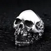 Joyería de guerrero de acero al por mayor Joyería punk europea y americana Anillo de calavera dominante para hombre anillo en stock
