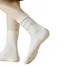 Promoção QuenteMeias pós-parto de algodão de Xinjiang para mulheres, meias de cano médio, estilo fino de verão, absorventes de suor, respiráveis, resistentes a odores, meias slouch versáteis