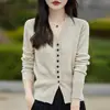 Colección Otoño 2026 Suéter de Punto para Mujer Cárdigan de Cuello en V Suéter para Mujer Abrigo Suéter de Felpa de Terciopelo Andy Estilo Coreano Venta al por Mayor Dropshipping