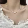 Colar de Pérolas Redondas Brilhantes Perfeito para Mulheres, Retrô de Alto Padrão, Design de Nicho de Luxo Acessível, Acessórios de Colar Tendência e Versáteis de Celebridade