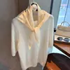 Lenço de Crochê Renda Estilo Coreano Triângulo Vazado Feminino Verão Fino Versátil Artístico Camadas Decoração Cobertura de Bumbum Pequeno Lenço de Seda
