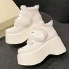 Sapatos de Algodão Grossos Quentes para Exterior com Velcro para Mulheres 2025 Inverno Novos Botas Curtas com Pequeno Aumento de Altura Botas de Neve com Sola Grossa
