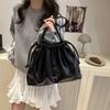 Bolsa Tote de Axila Plissada de Grande Capacidade Estilo Coreano Feminina 2025 Primavera Nova Bolsa de Ombro com Cordão Bolsa Balde