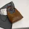 Bolso de Gran Capacidad para Mujer en Otoño e Invierno, Versátil Nuevo Bolso Tipo Cubo Retro de Hombro Cruzado 2025, Bolso Tote para Mujer para Ir al Trabajo