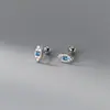 Pendientes de Plata de Ley 925 Estilo Ins Ojos Azules Diamante Pendientes de Botón Rosca Pequeños Elegantes Fríos Estilo Nicho para Mujeres