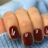 Puntas de Uñas Portátiles de Venta Caliente Transfronterizas con Acabado de Alta Gama, Pegatinas para Uñas Cuadradas Cortas Estilo Ins, Uñas Postizas Sencillas Brillantes, 24 Piezas