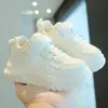 Zapatos Blancos Transpirables para Niños 2026 Primavera y Otoño Nuevos de Malla Versátiles Zapatos Deportivos para Niños Tenis Casuales Ligeros para Niñas