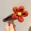 2026 nuevos y elegantes pasadores de pelo de color café al por mayor, pinzas de pico de pato de alta gama para la parte posterior de la cabeza, accesorios para el cabello lindos y dulces para mujeres