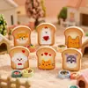 Tostadas de animalitos lindos pegamento de crema accesorios DIY componentes de resina juguete mini pan comida para jugar pequeños adornos