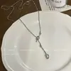 Corrente de Suéter Geométrico Vazado Amarrado Estilo Minimalista, Design Longo de Nicho, Simples e Elegante, Acessório de Outono e Inverno de Alta Qualidade