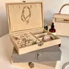 Caja de Joyería de Terciopelo de Alta Gama de Gran Capacidad, Caja Portátil a Prueba de Polvo para Guardar Joyas (Pendientes, Anillos, Collares), Tamaño Pequeño