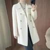 Nuevo Estilo Otoño e Invierno 2026 Abrigo de Color Sólido Doble Cara para Mujer, Longitud Media, Cuello de Solapa de Traje, 100% Lana Pura