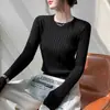Suéter de tricô trançado com gola redonda feminino outono e inverno novo estilo manga longa slim fit base cinza camisa base de tricô cor damasco