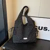 Bolsa de Tecido Simples com Bolinhas Estilo Coreano para Mulheres, Nova Tendência 2026 Bolsa Tote Versátil de Grande Capacidade, Bolsa de Ombro Fresca e Simples
