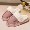 Zapatos de Algodón, Nuevo Estilo de Invierno, Pantuflas de Algodón de Felpa a la Moda para Hombres y Mujeres, Estilo Pareja, Pantuflas de Algodón Cálidas y Antideslizantes para Interiores Venta al por Mayor