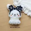 Pingente de Pelúcia Coelho Fofo Desenho Animado Original Colar Fofo de Leite Broche Boneca Coelho Pingente Pequeno de Bolsa