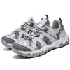 Nuevos zapatos de hombre para cuatro estaciones, zapatillas deportivas casuales de malla transpirable, modernas y a la moda, para senderismo al aire libre, antideslizantes, con suela gruesa, estilo papá