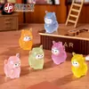 Micro-paisaje creativo lindo alpaca luminosa adorable adornos de resina accesorios para bolsa ciega diy adornos pequeños de escritorio para coche