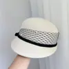 Sombrero Ecuestre Retro Británico Otoño e Invierno Boina de Malla con Perlas Estilo Francés Lazo Elegante Sombrero de Dama