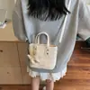 Bolsa de Mão Pequena Color-Blocking de Alta Qualidade para Mulheres, Nova Bolsa Transversal Versátil de Verão 2025, Bolsa de Mão Fashion e Elegante, Bolsa Saco