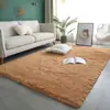 Alfombra de Pelo de Seda de Color Sólido Transfronteriza Alfombra Sencilla para Mesa de Café de Sala de Estar Alfombra Completa para Mesita de Noche de Dormitorio Alfombra de Pelo Largo PVpile Felpudo