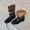 Versão em Couro de Vaca~Estilo Britânico Elegantes Botas de Cavaleiro Slimming em Couro Genuíno com Retalhos Femininas Fivela de Couro Salto Grosso Botas Retro de Cano Médio