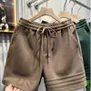 Pantalones cortos deportivos casuales de alta gama para hombre, diseño clásico americano de tres rayas, de peso pesado, para verano, corte holgado, hasta la rodilla