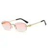 Gafas de Sol 2025 Nuevas Ovaladas Sin Marco Borde Cortado Texto en Inglés para Mujer Metal de Alta Gama Retro Transfronterizas Europeas y Americanas